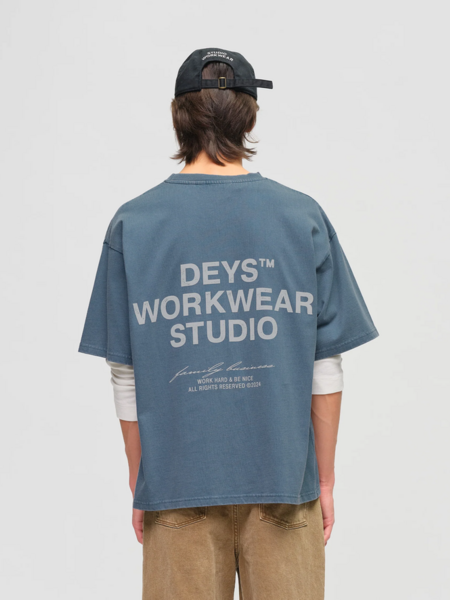 DEYS Hillside T-Shirt