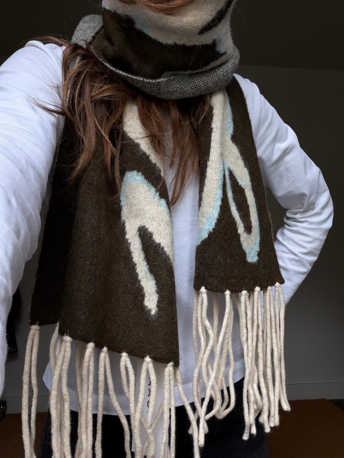 Laagam Juno Scarf