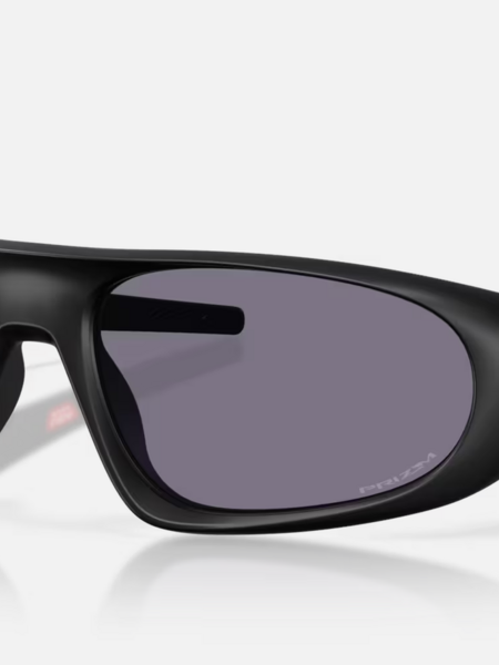Oakley Neoforma