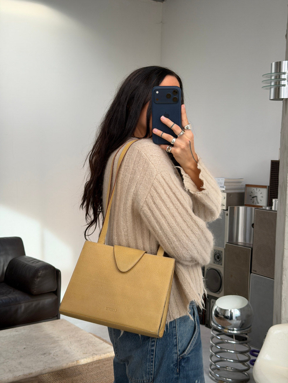 RR ARCHIVE Loewe Leather Shoulder Bag
