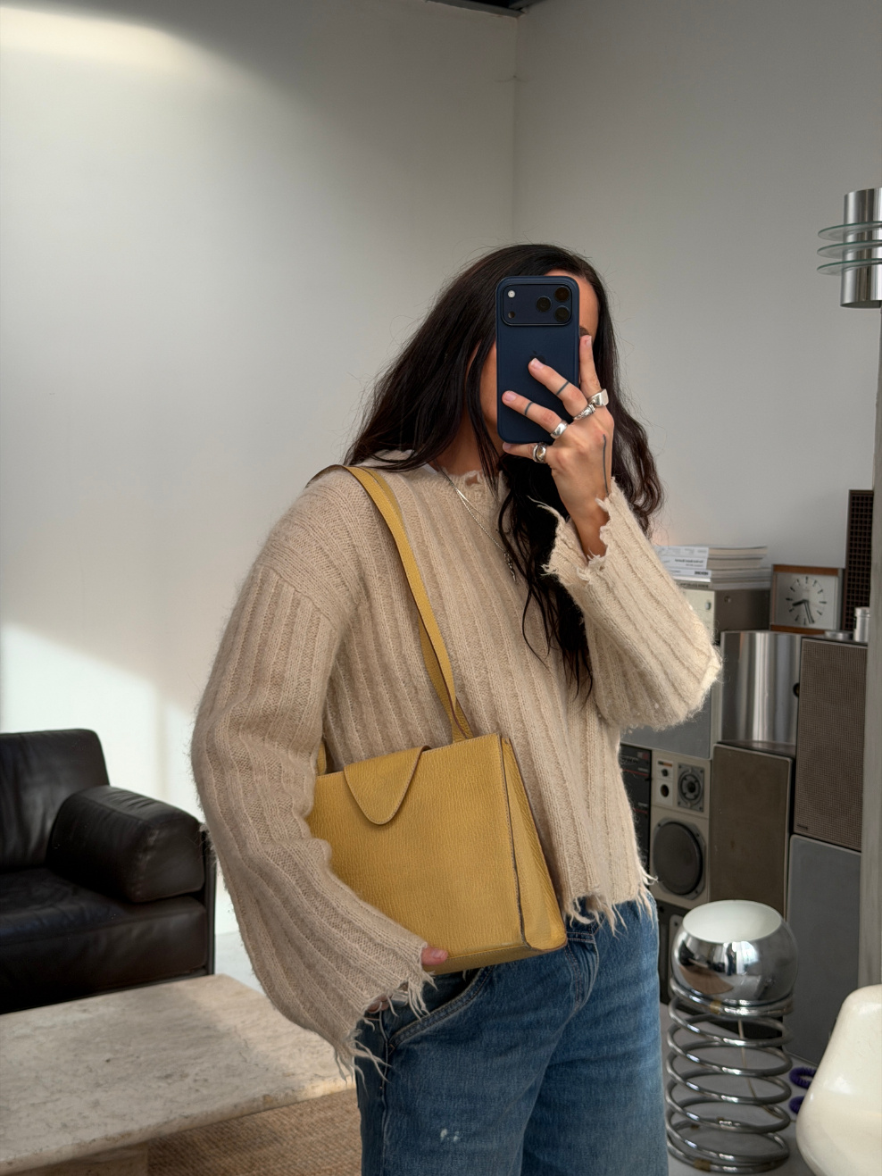 RR ARCHIVE Loewe Leather Shoulder Bag