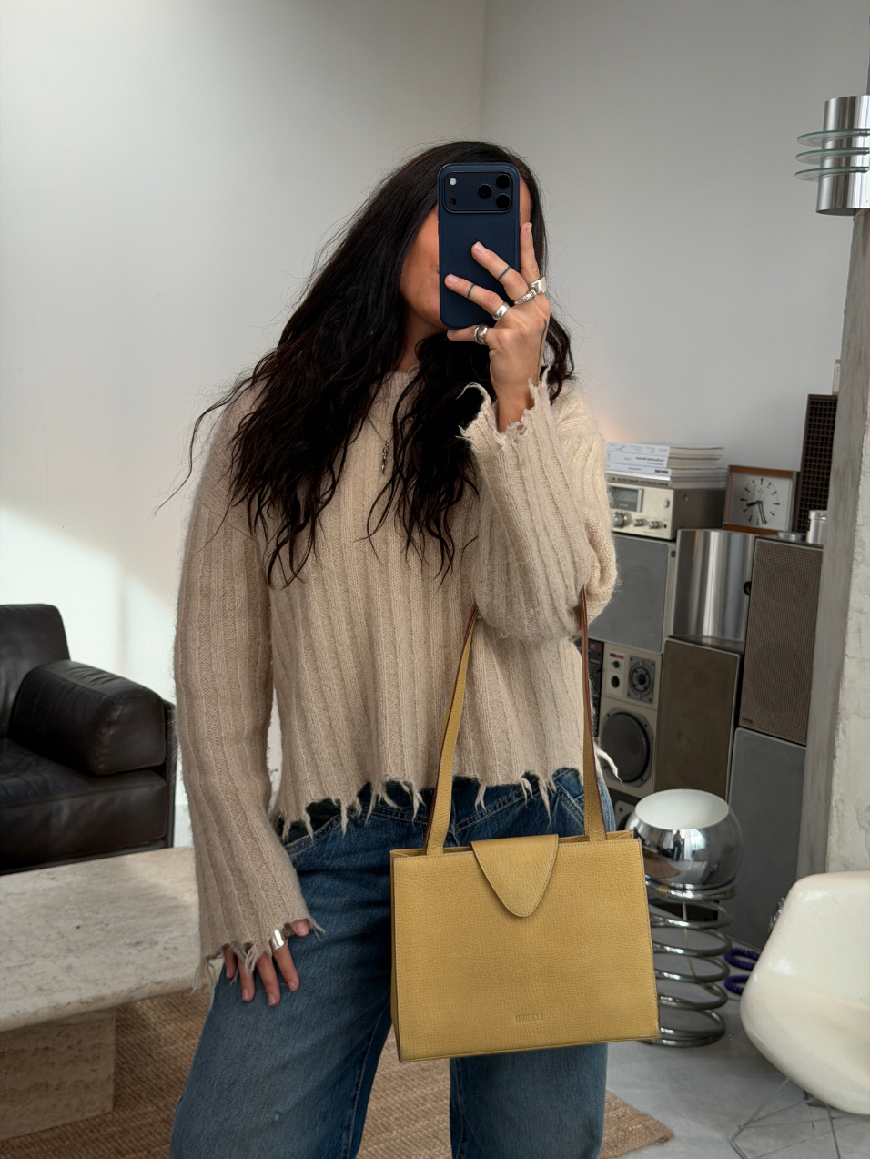 RR ARCHIVE Loewe Leather Shoulder Bag