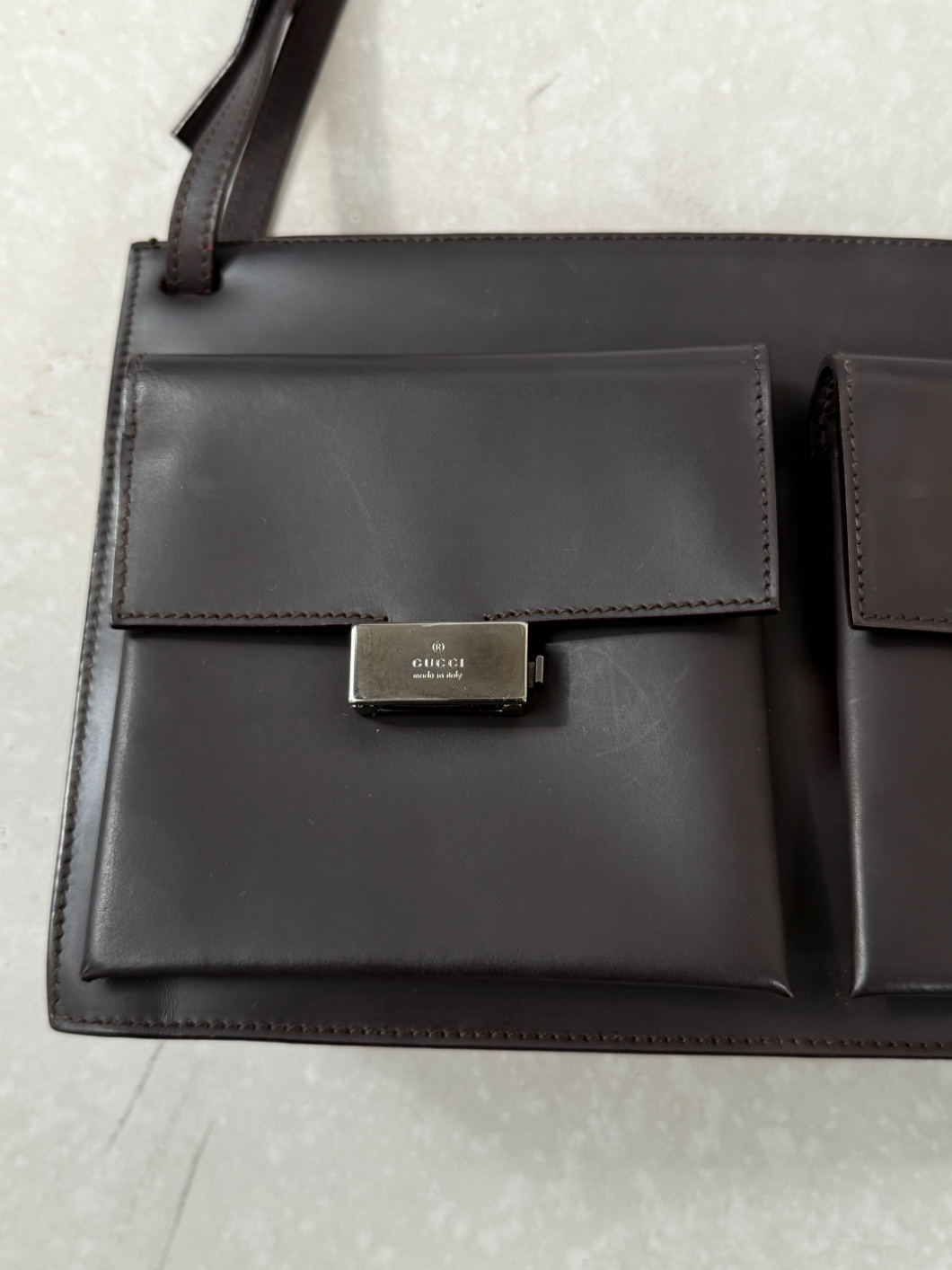 RR ARCHIVE Gucci Leather Pocket Shoulder Bag