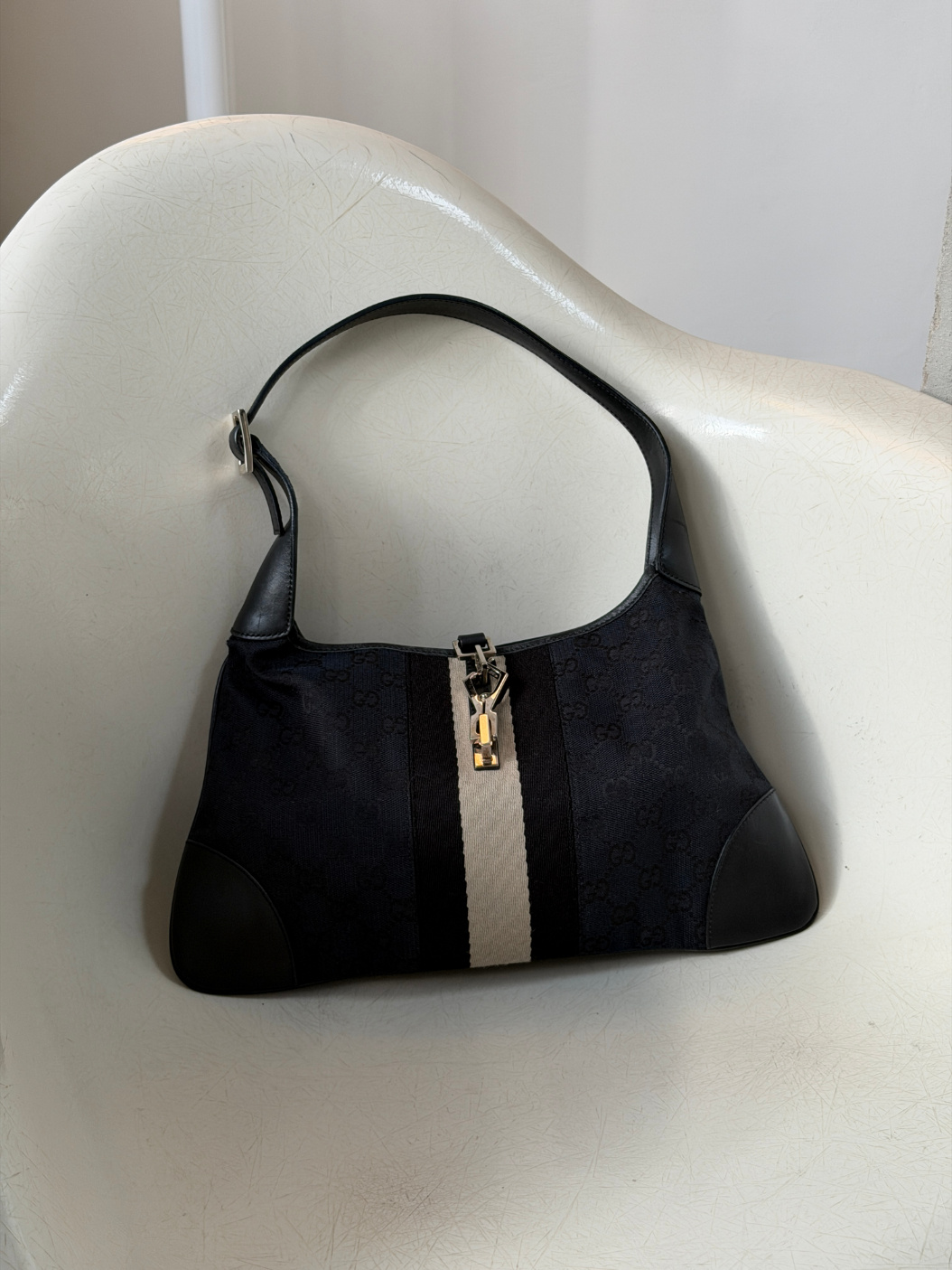 RR ARCHIVE Gucci GG Canvas Jackie