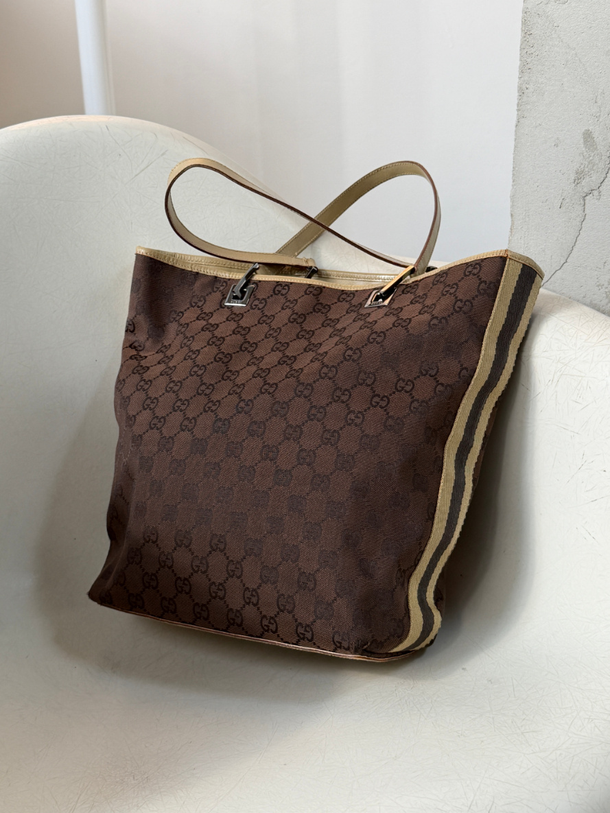 RR ARCHIVE Gucci GG Canvas Web Tote