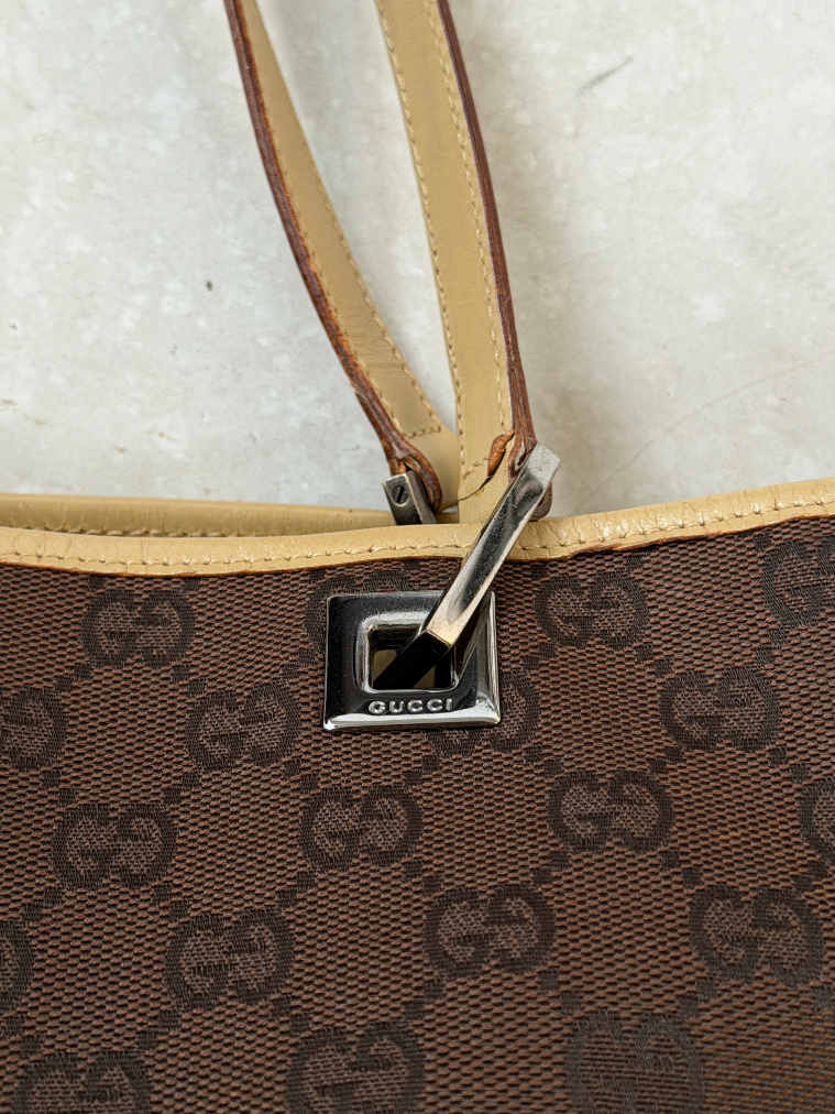 RR ARCHIVE Gucci GG Canvas Web Tote