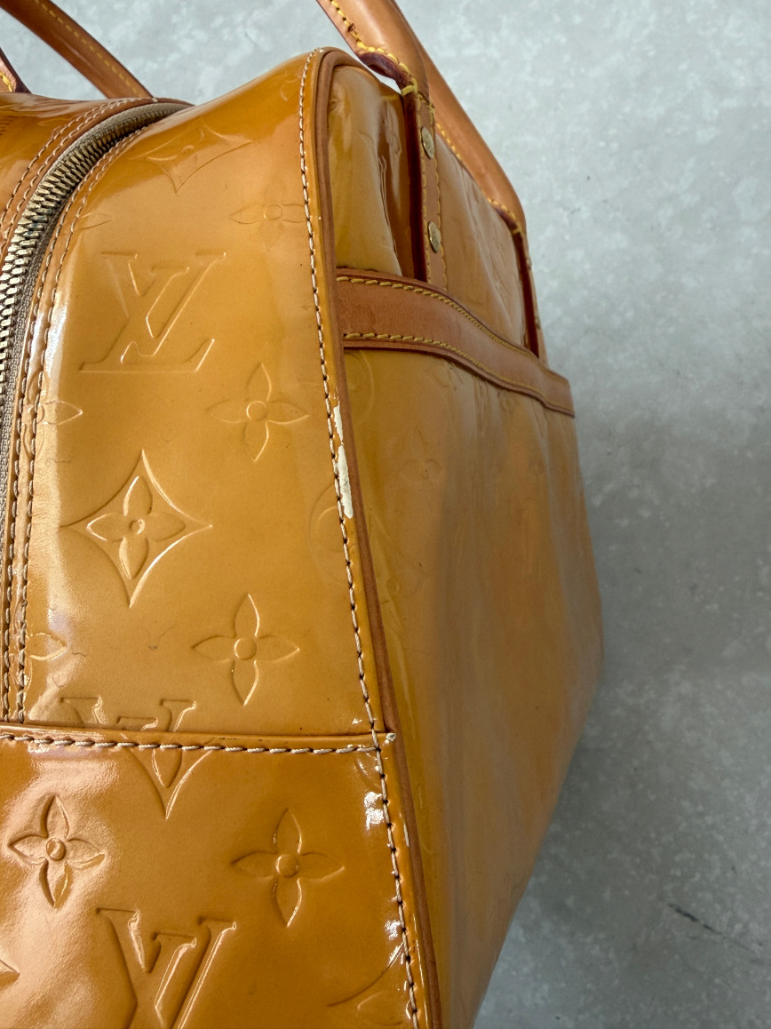 RR ARCHIVE Louis Vuitton Monogram Vernis Tompkins Square