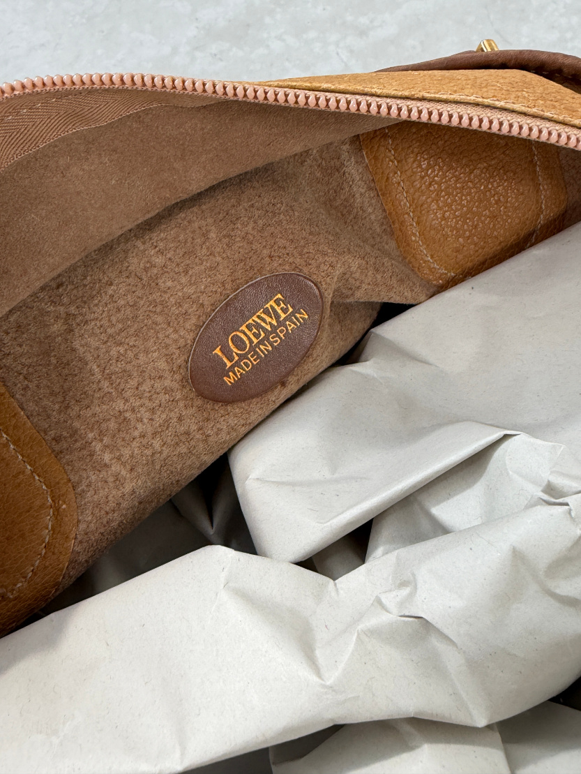 RR ARCHIVE Loewe Leather Boston Travel Bag