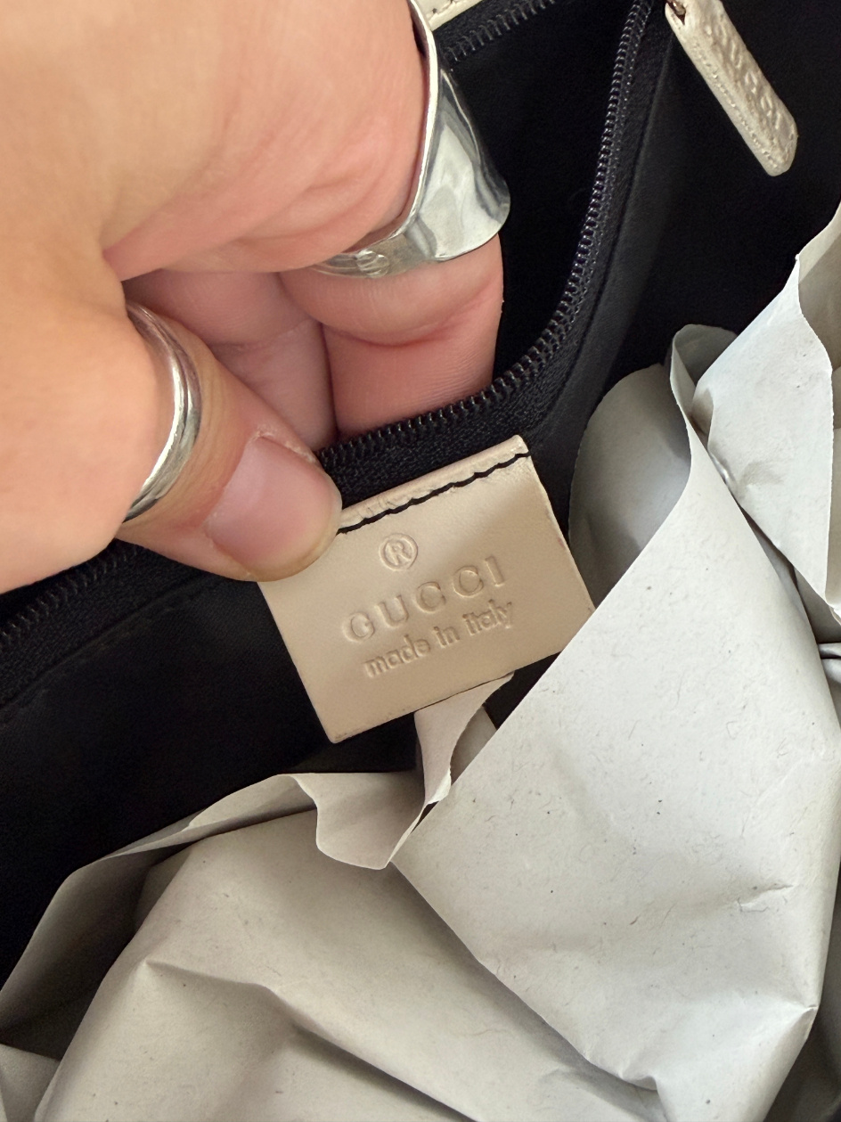 RR ARCHIVE Gucci Canvas Jackie
