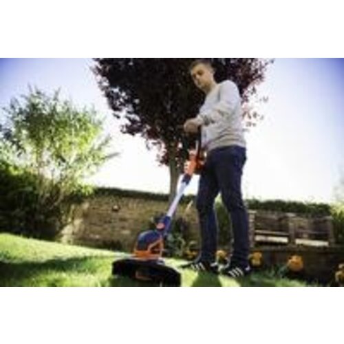 Yard Force Yard Force 20V Grass Trimmer LT C25W - 250 mm cutting width - auxiliary handle - adjustable cutting angle - 1.2 mm x 5 m spool - without battery and charger - Yardforce