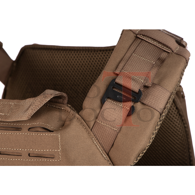 Invader Gear Reaper QRB Plate Carrier - Coyote