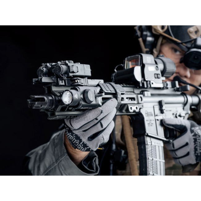 Olight PL-3R Valkyrie - Black