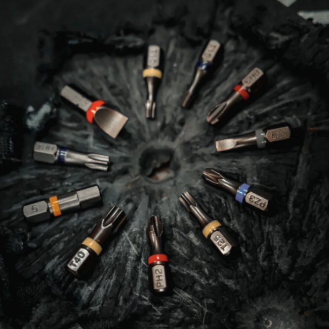 Gun Power Tool .50 Bullet Style Standard Screwdriver Set - Black