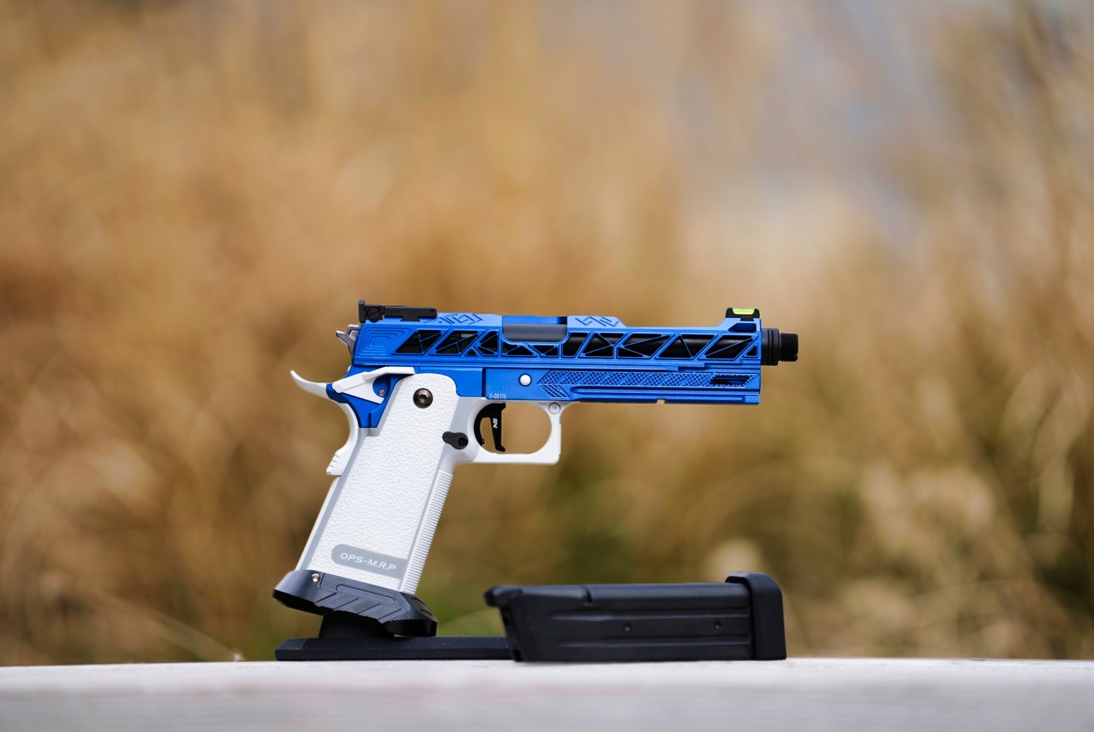 Doc's Special Hi Capa 5.1 - Misses Blue