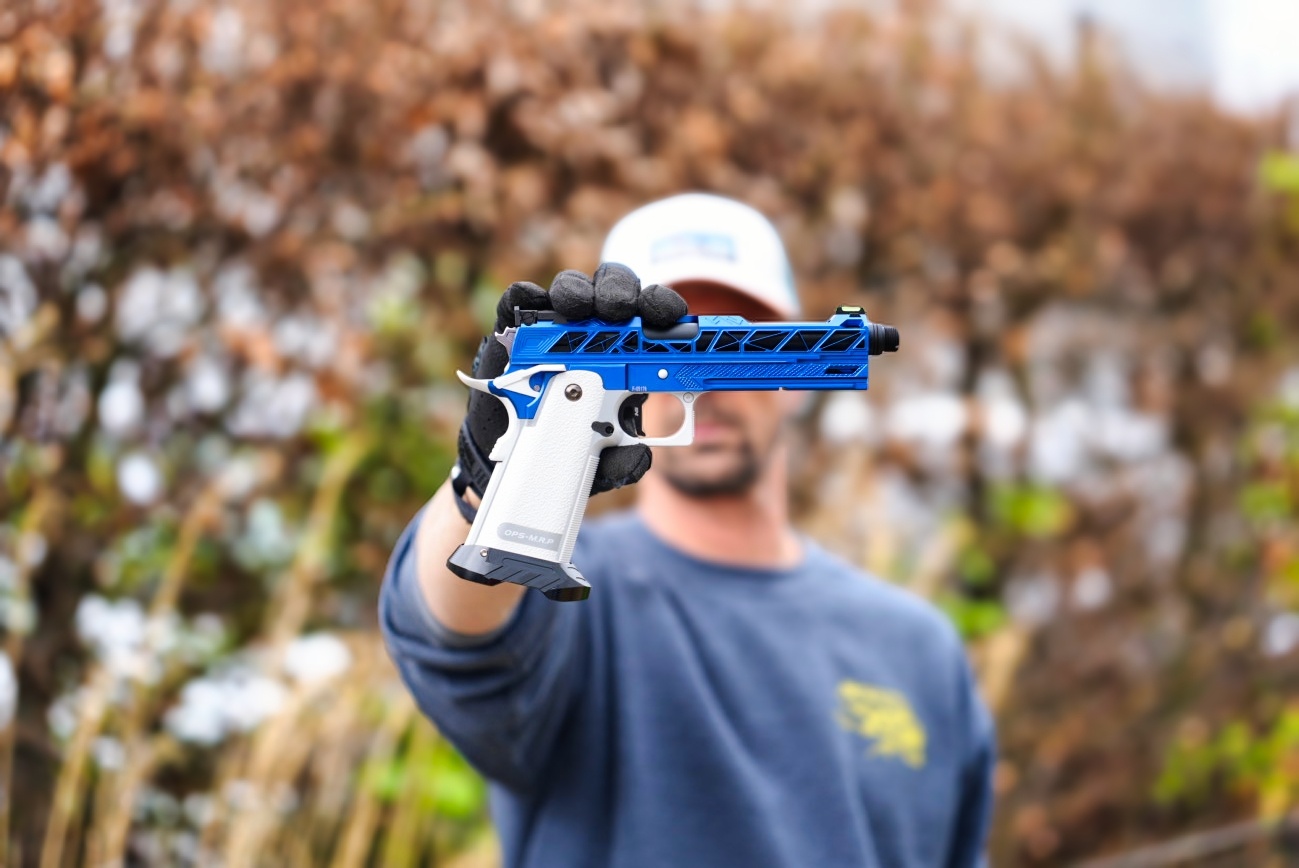 Doc's Special Hi Capa 5.1 - Misses Blue