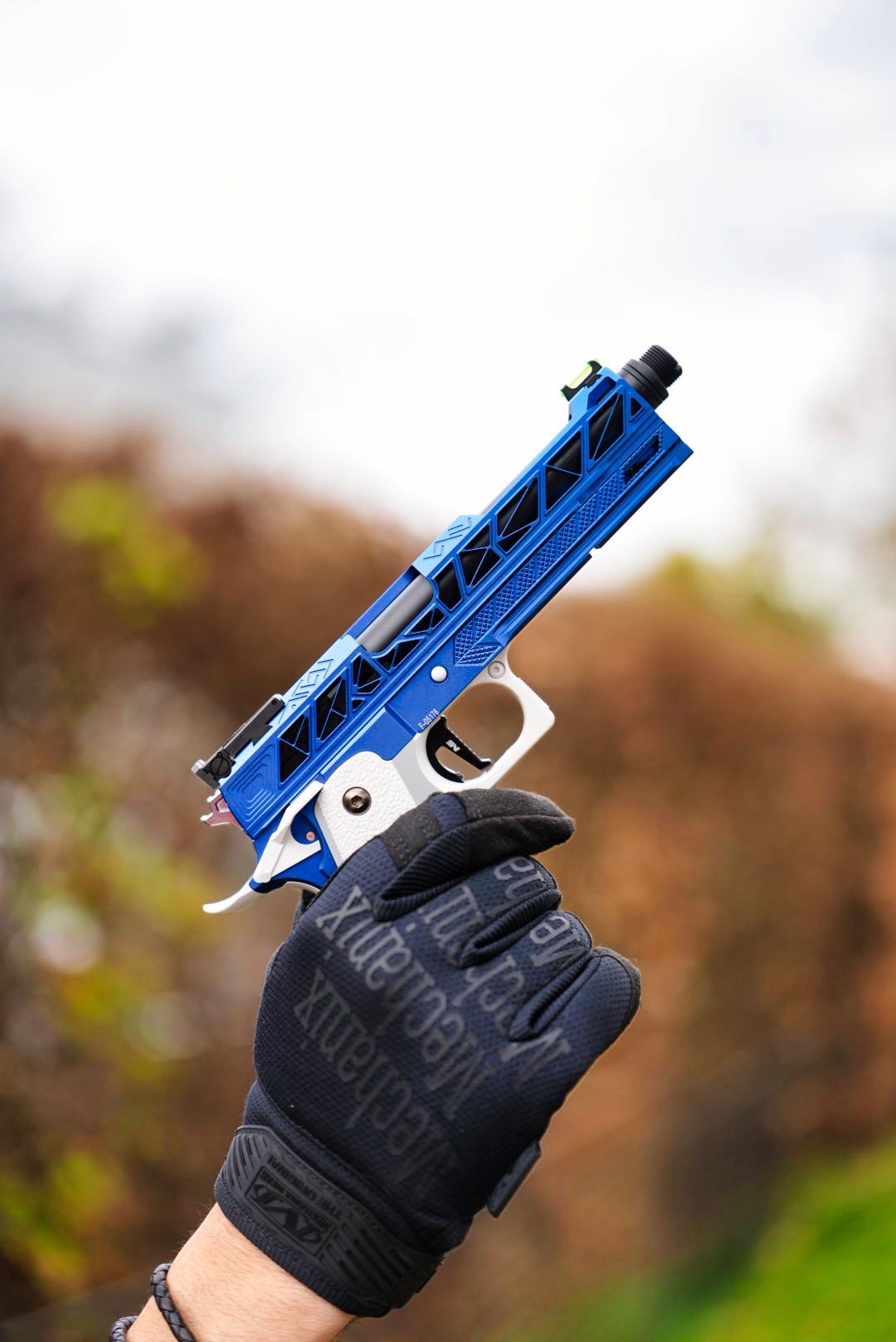 Doc's Special Hi Capa 5.1 - Misses Blue