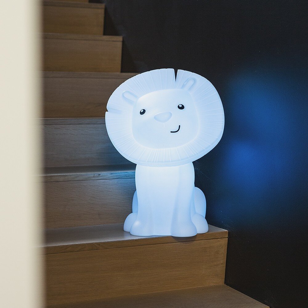 Atelier Pierre Junior Hakuna Leeuw Xl Sfeerlamp - Speaker | Wit Atelier Pierre Junior Hakuna Leeuw Xl Sfeerlamp - Speaker | Wit