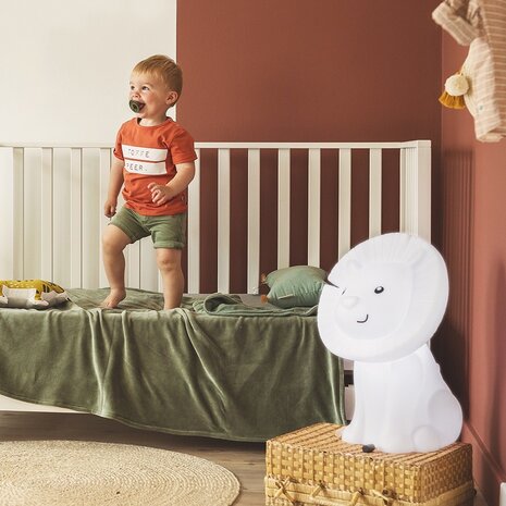 Atelier Pierre Junior Hakuna Leeuw Xl Sfeerlamp - Speaker | Wit Atelier Pierre Junior Hakuna Leeuw Xl Sfeerlamp - Speaker | Wit