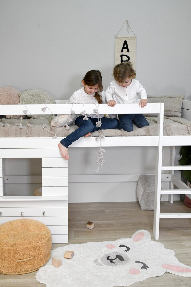 Lorena Canals Smile Like a Llama | Vloerkleed 82 x 120 cm Lorena Canals Smile Like a Llama | Vloerkleed 82 x 120 cm