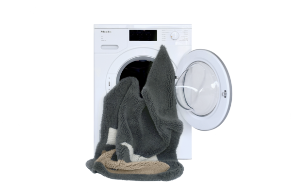 Lorena Canals Batboy | Wollen Vloerkleed 120 x 90 CM Lorena Canals Batboy | Wollen Vloerkleed 120 x 90 CM