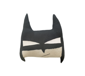 Lorena Canals Batboy | Gebreid Kussen 30x35 cm Lorena Canals Batboy | Gebreid Kussen 30x35 cm