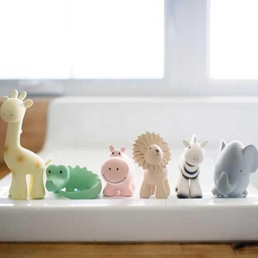 Tikiri Mijn Eerste Safaridiertje Leeuw - Copy Tikiri Mijn Eerste Safaridiertje Leeuw - Copy