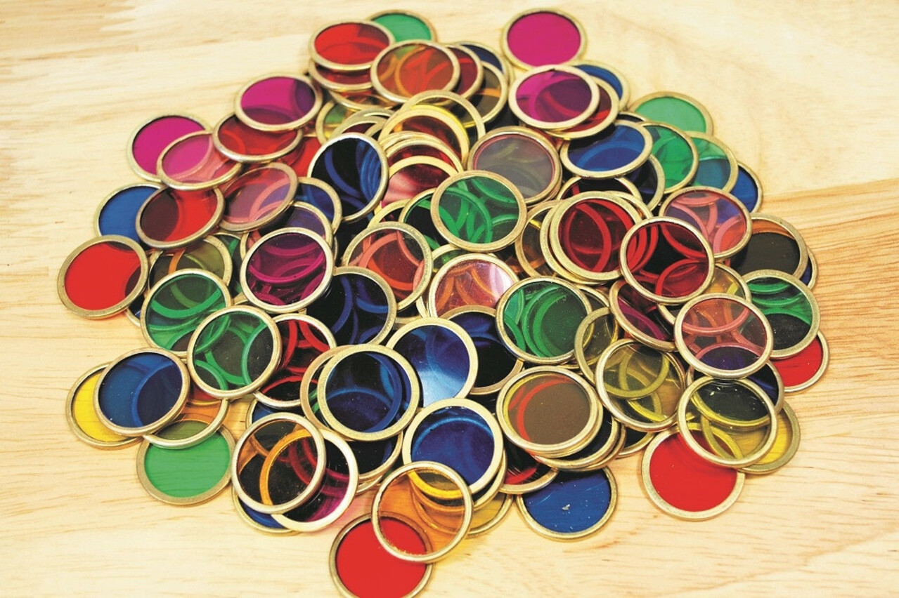 Shaw Magnets Zakje met 100 Gekleurde Fiches Shaw Magnets Zakje met 100 Gekleurde Fiches