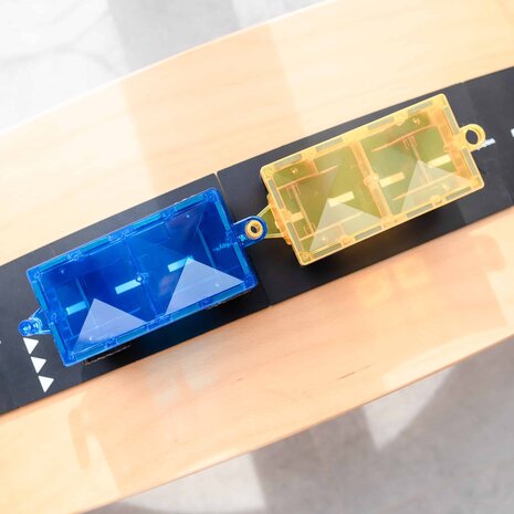 Connetix Magnetische Tegels Uitbreidingsset Cars 2 stuks Connetix Magnetische Tegels Uitbreidingsset Cars 2 stuks
