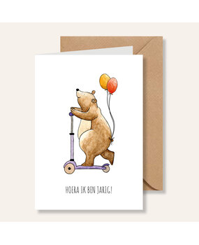 Juulz Illustrations Wenskaart Beer Hoera ik ben jarig! Juulz Illustrations Wenskaart Beer Hoera ik ben jarig!