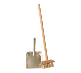 Maileg Miniature broom set Bezemset Maileg Miniature broom set Bezemset