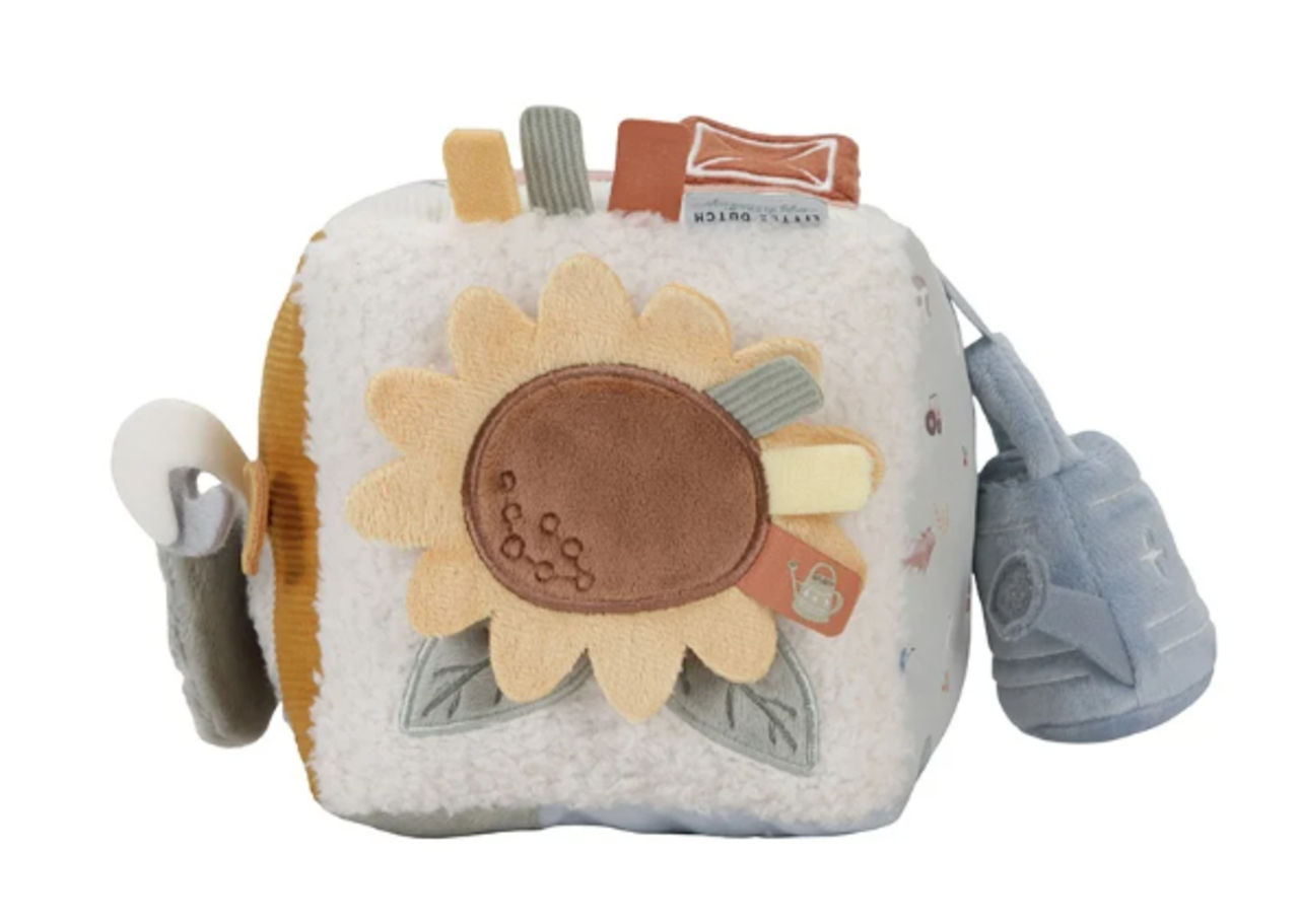 Little Dutch Activiteitenkubus Little Farm | Boerderij Little Dutch Activiteitenkubus Little Farm | Boerderij