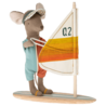 Maileg Beach Mouse, Big brother met Surfplank Maileg Beach Mouse, Big brother met Surfplank