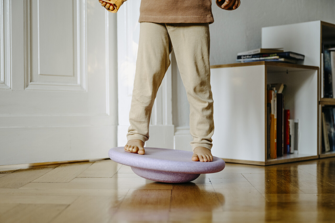 Stapelstein Balance Board Lichtviolet Stapelstein Balance Board Lichtviolet