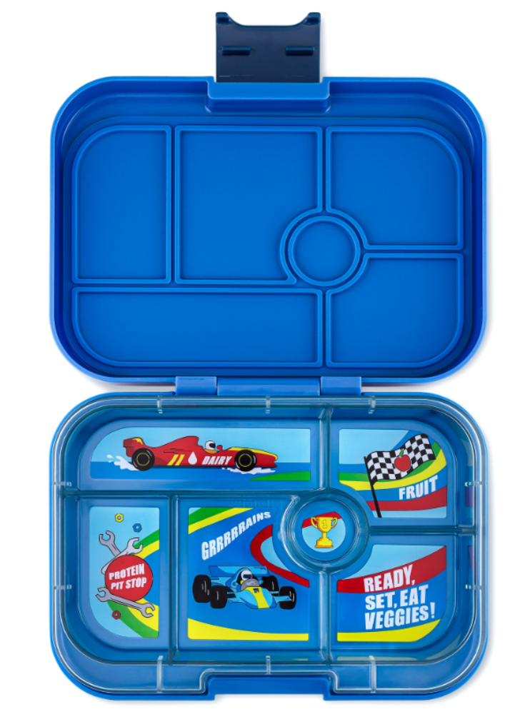 Yumbox Original broodtrommel 6 vakken Surf Blue Race Cars Yumbox Original broodtrommel 6 vakken Surf Blue Race Cars