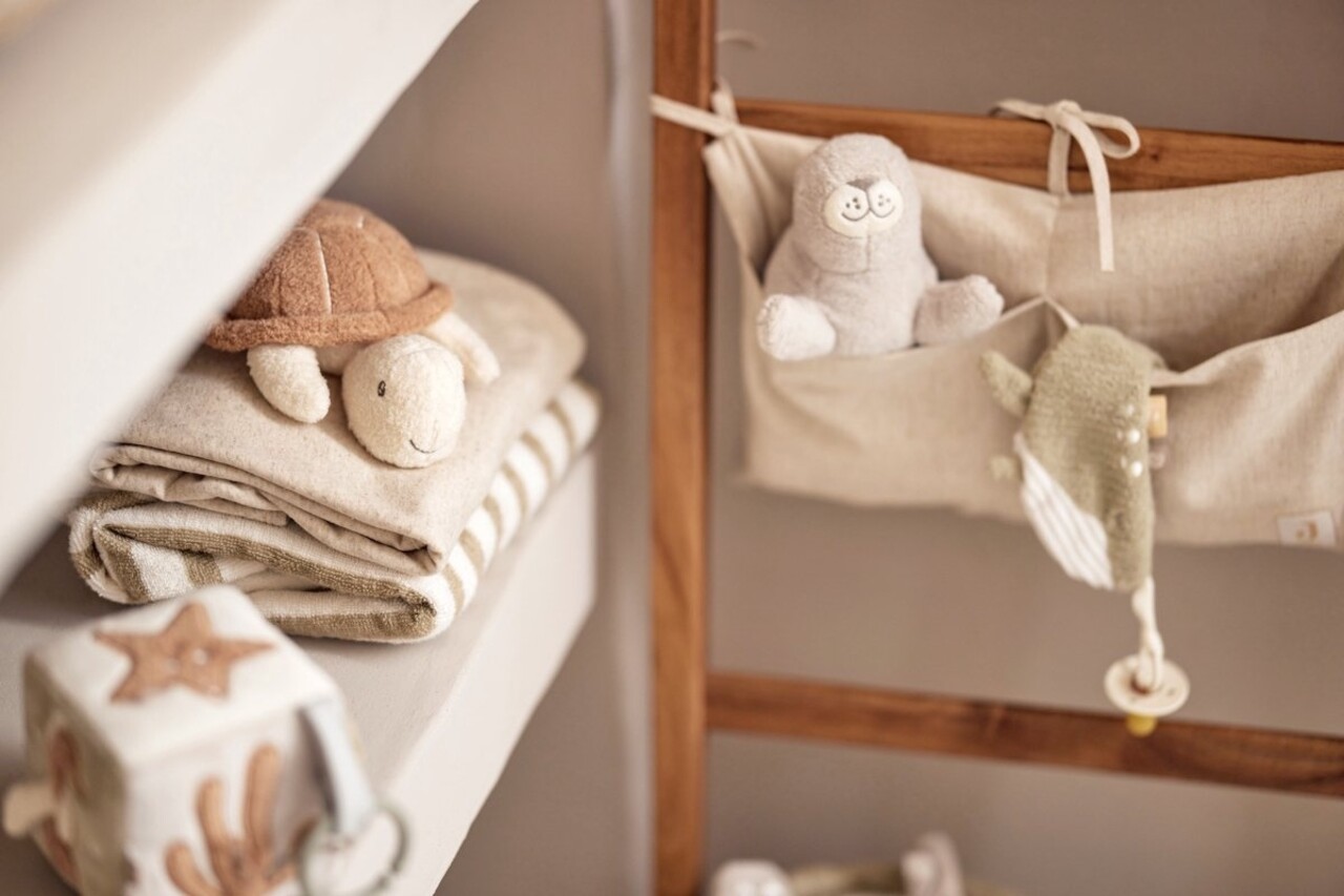 Jollein Activity Toy Deepsea Turtle Jollein Activity Toy Deepsea Turtle