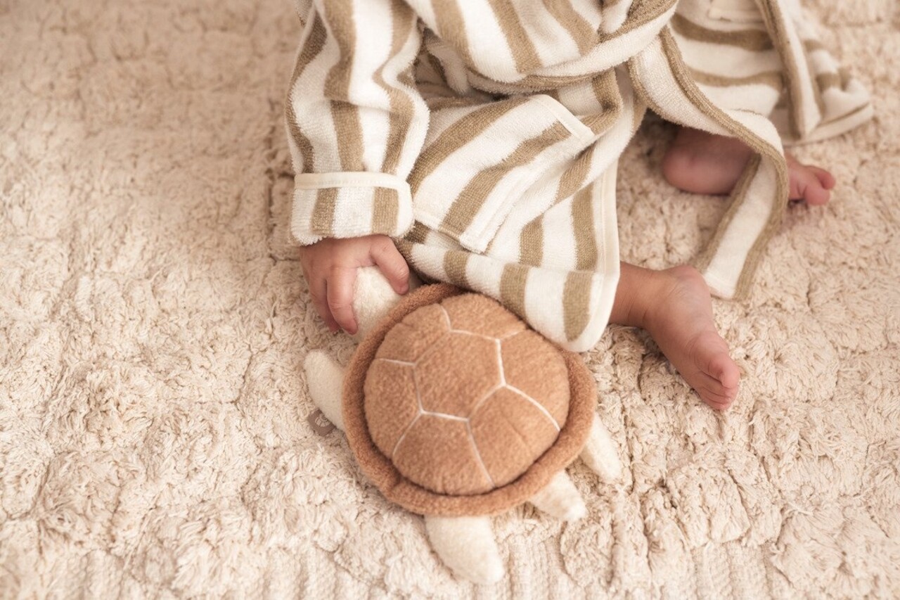 Jollein Activity Toy Deepsea Turtle Jollein Activity Toy Deepsea Turtle