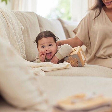 Jollein Activiteitenkubus Spring Garden Jollein Activiteitenkubus Spring Garden