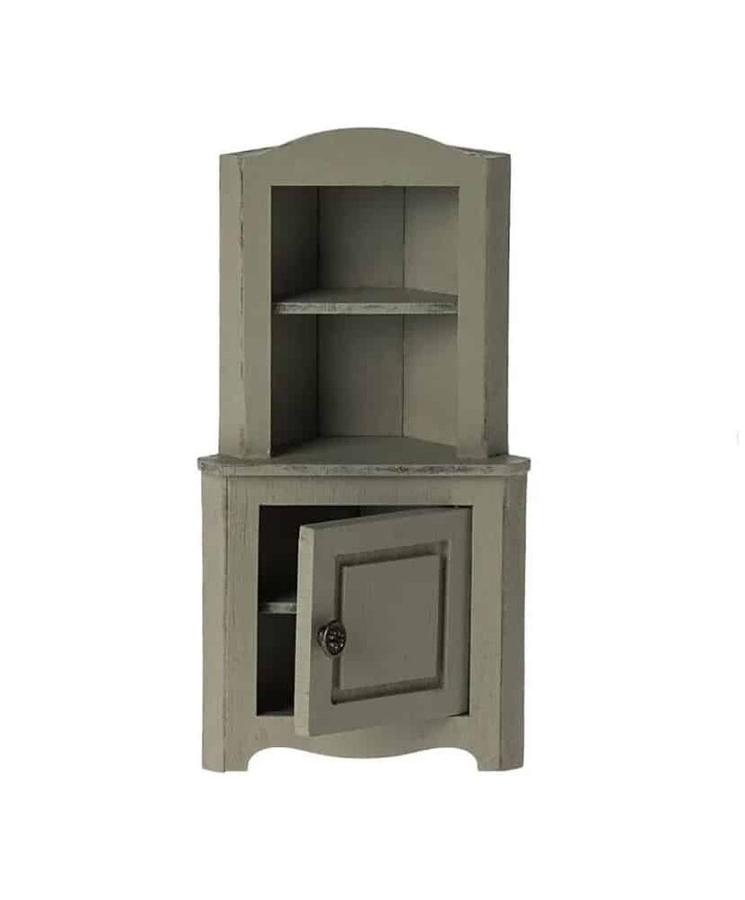 Maileg Muizen Houten hoekkast licht groen Maileg Muizen Houten hoekkast licht groen