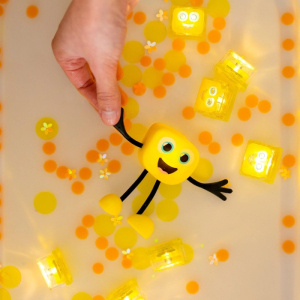 Glo Pals: Lichtgevende Speelgoedfiguren voor Kinderen Glo Pals: Lichtgevende Speelgoedfiguren voor Kinderen