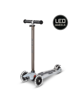 Micro Step Maxi Deluxe Flux LED Neochrome Black Micro Step Maxi Deluxe Flux LED Neochrome Black