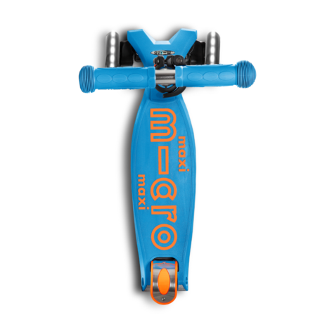 Micro Step Maxi Deluxe LED Caribbean Blue Micro Step Maxi Deluxe LED Caribbean Blue