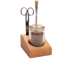 Grennn Lijmpothouder beuken incl. potje, kwastje en schaartje Grennn Lijmpothouder beuken incl. potje, kwastje en schaartje