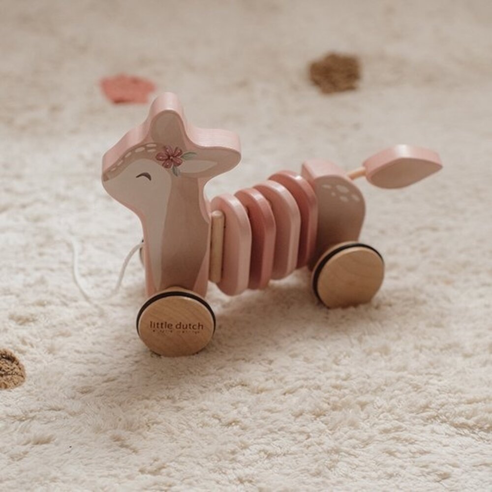 Little Dutch Houten Trekdier Hert - Fairy Garden Little Dutch Houten Trekdier Hert - Fairy Garden