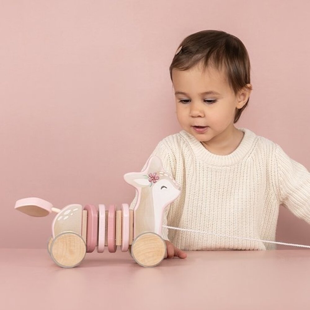 Little Dutch Houten Trekdier Hert - Fairy Garden Little Dutch Houten Trekdier Hert - Fairy Garden