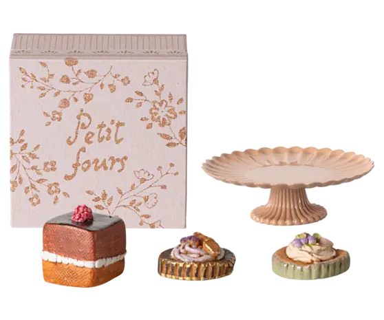 Maileg Cakes en Cakestand Maileg Cakes en Cakestand
