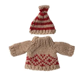 Maileg Sweater en muts Mum Mouse Maileg Sweater en muts Mum Mouse