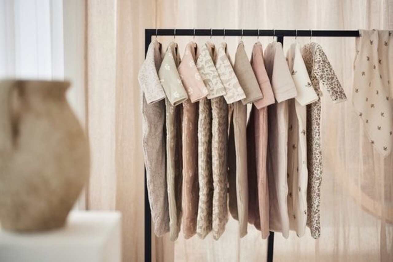 Jollein Slaapzak Twig Wild Rose met Afritsbare Mouwen Jollein Slaapzak Twig Wild Rose met Afritsbare Mouwen