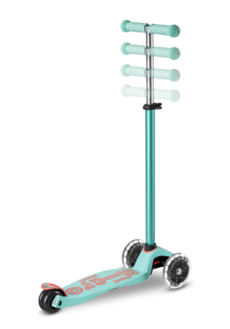 Micro Step Maxi Deluxe LED Mint Micro Step Maxi Deluxe LED Mint