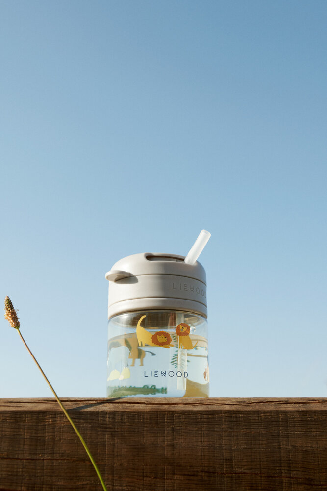 Liewood Drinkbeker Pavia Tritan 280ml All Together Sandy Liewood Drinkbeker Pavia Tritan 280ml All Together Sandy
