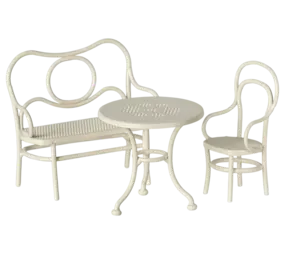 Maileg Café Set Mouse Small Off White Maileg Café Set Mouse Small Off White